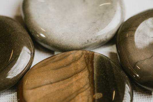 Decorative-Volcano-Agate-Disc-for-Strength-Protection-and-Fire-Energy